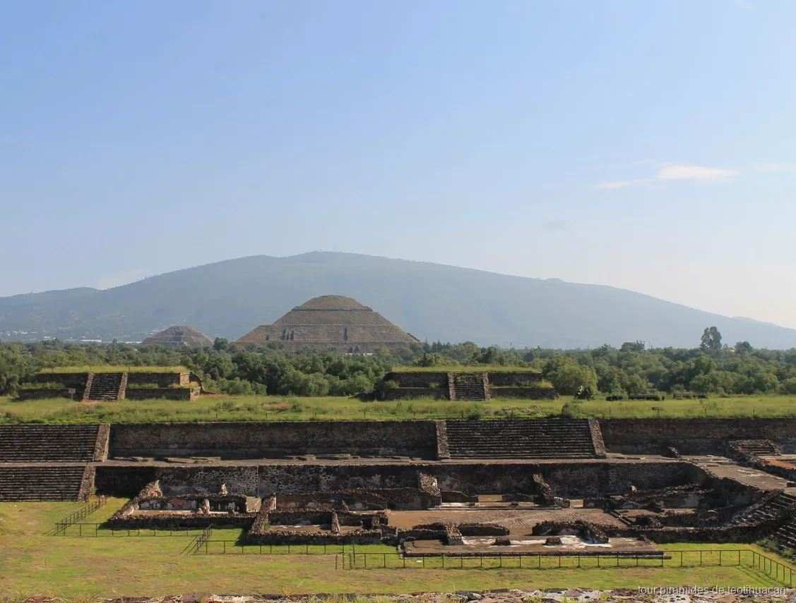 Tequila tasting stop on the private Teotihuacan pyramids tour